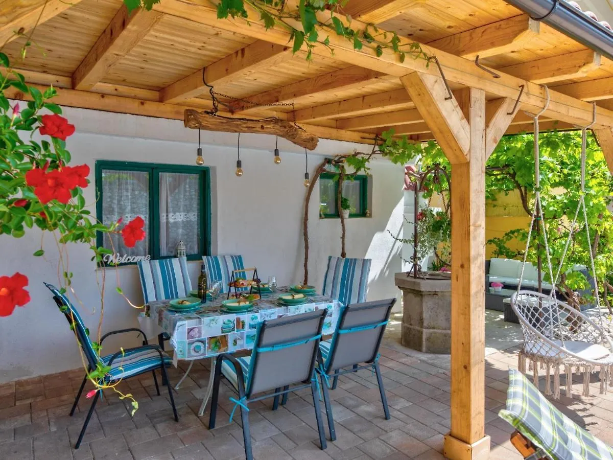 Holiday Home Villa Andelika By Interhome Drivenik 0*,