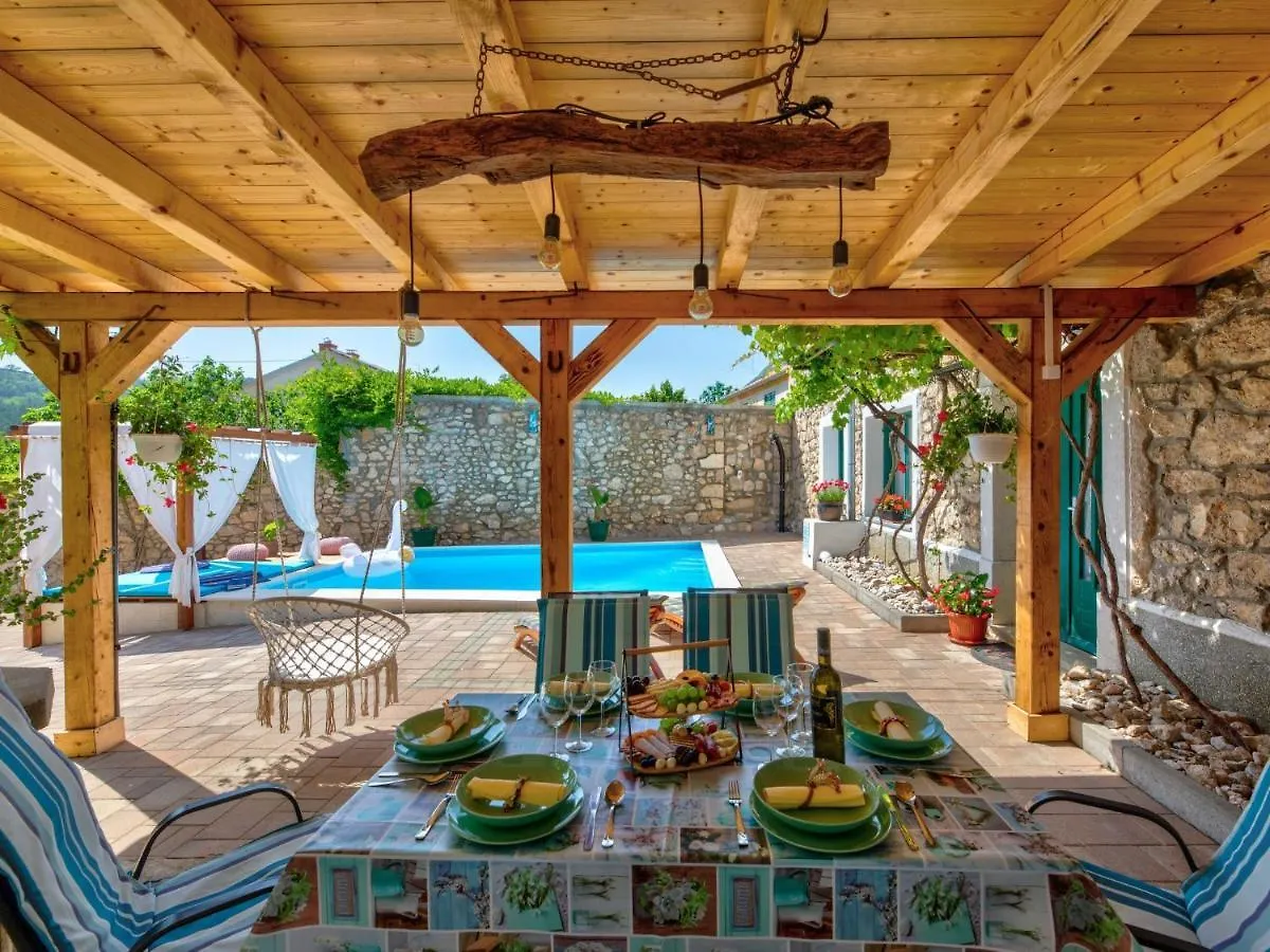 Holiday Home Villa Andelika By Interhome Drivenik