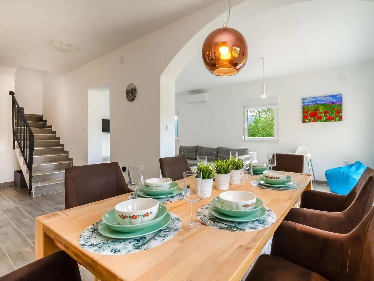 Holiday Home Villa Andelika By Interhome Drivenik