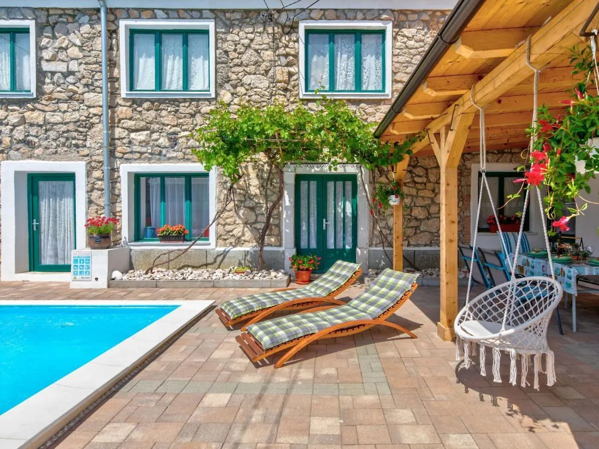Holiday Home Villa Andelika By Interhome Drivenik