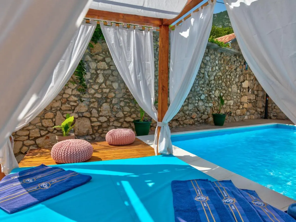Holiday Home Villa Andelika By Interhome Drivenik