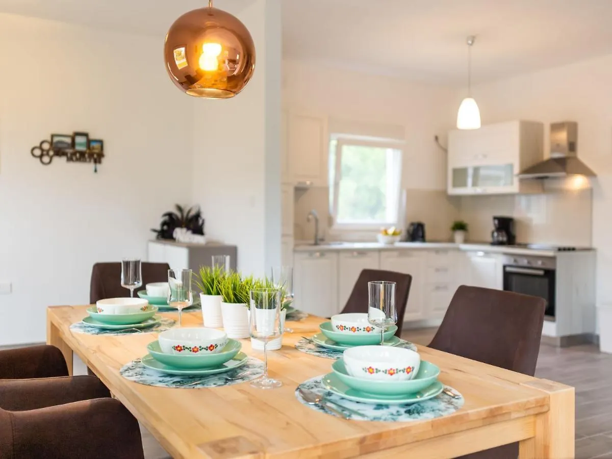 Holiday Home Villa Andelika By Interhome Drivenik Croatia